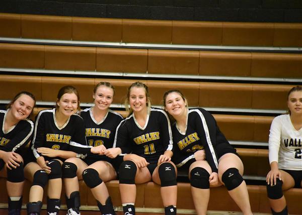 Volleyball group photo